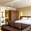 Crown Victoria Hotel
