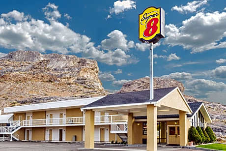 Super 8 by Wyndham Wendover