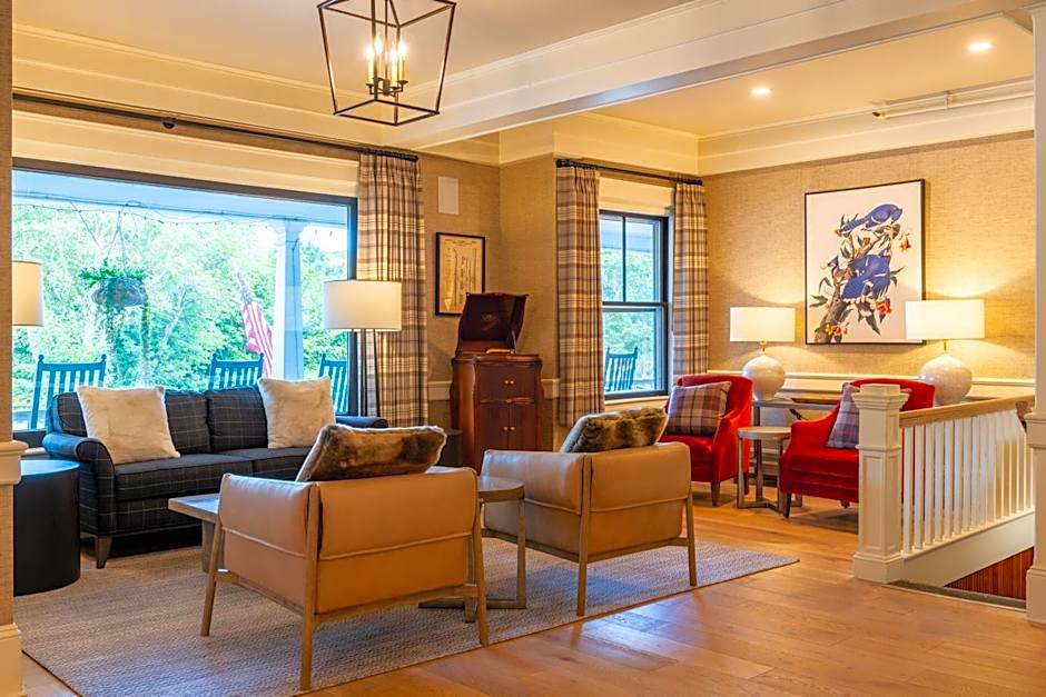 Eagle Mountain House And Golf Club