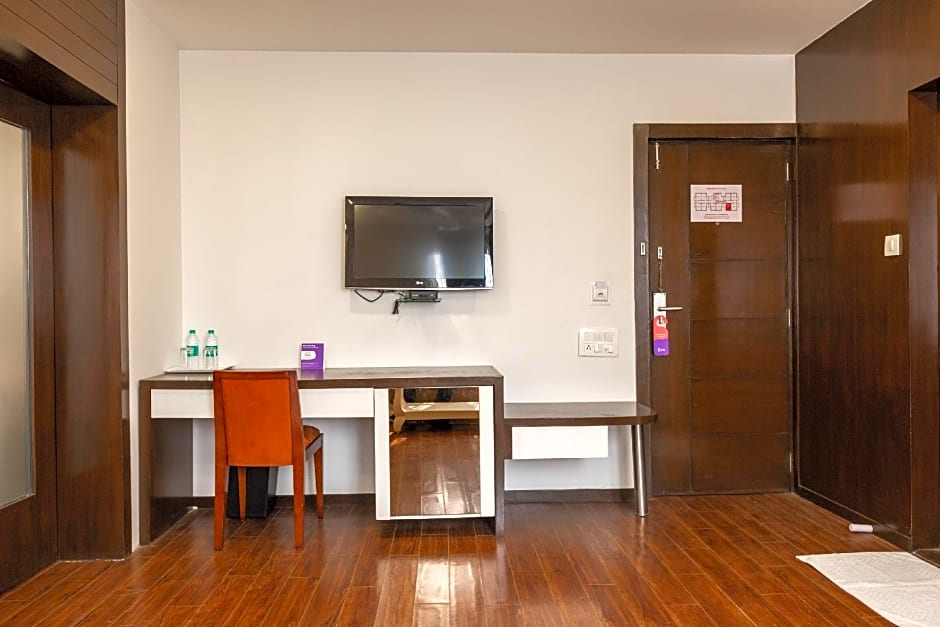 3 BY OYO Nami Residency Ahmedabad