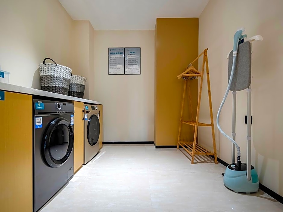 City Comfort Inn Qinzhou Qinbei District Government High-speed ​​Railway Station