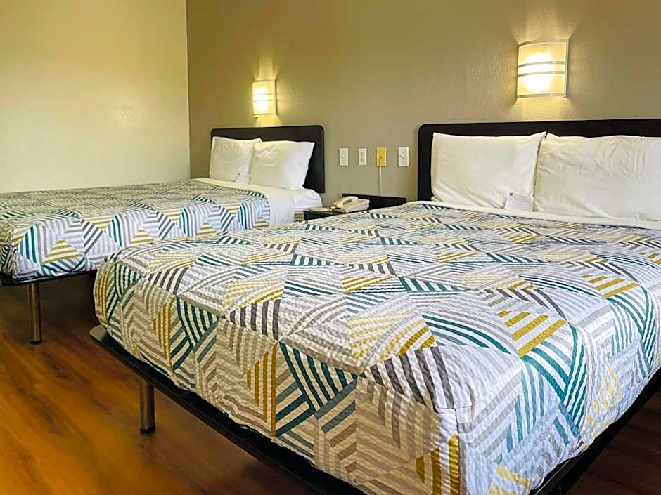 Motel 6-Duncanville, TX - Dallas