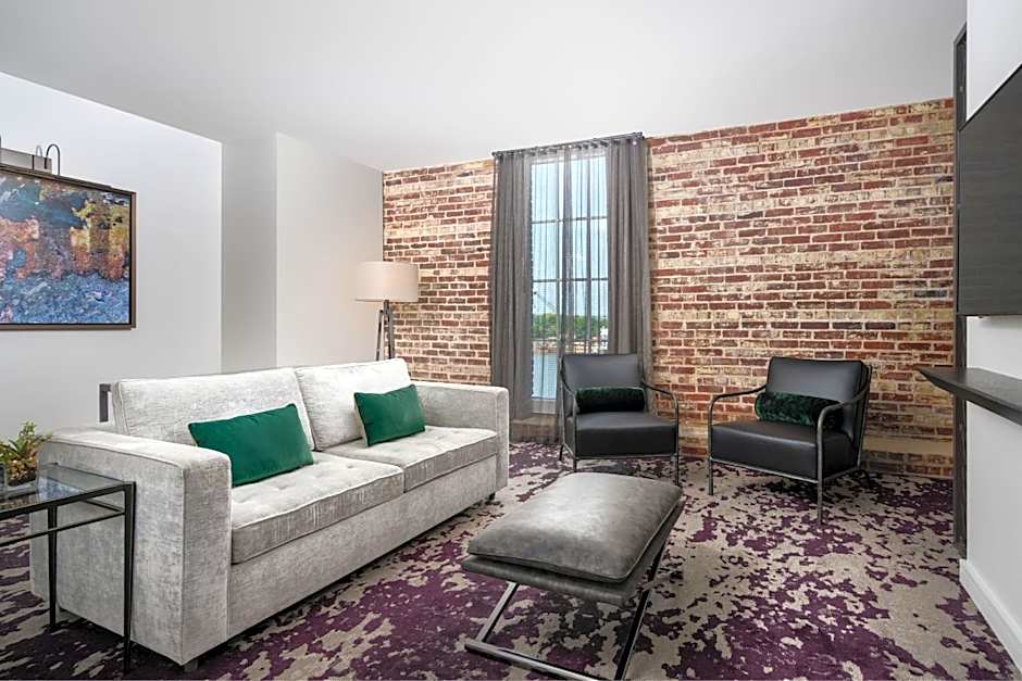 JW Marriott Savannah Plant Riverside District