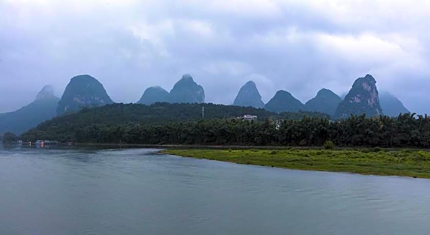 Yangshuo River View Hotel