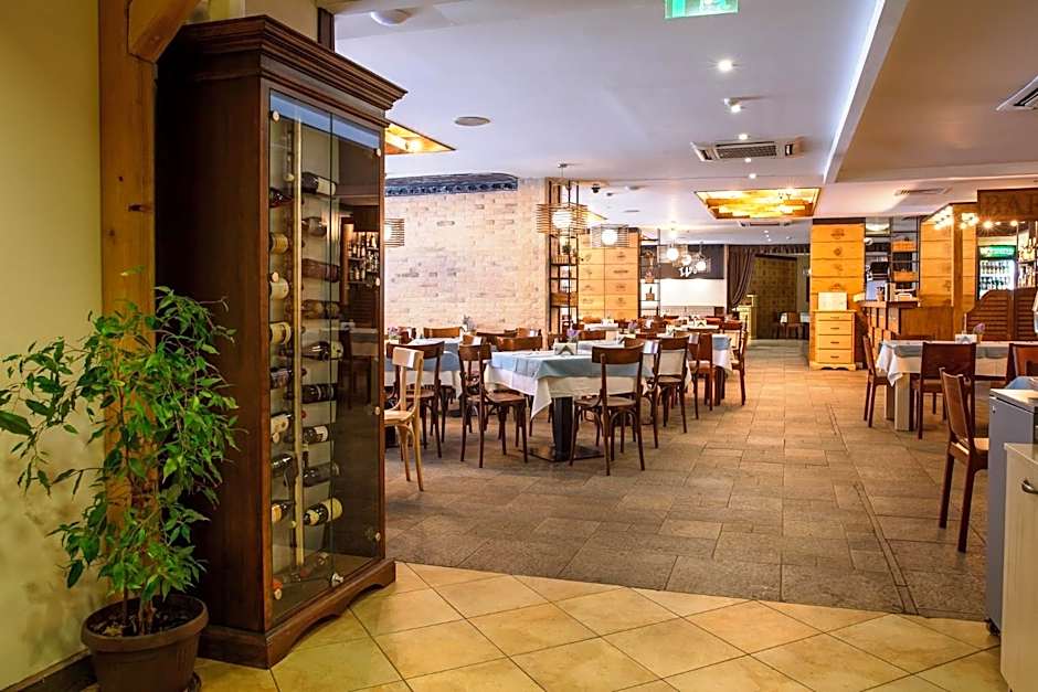 Hotel Casa Karina Bansko - Half Board & All Inclusive