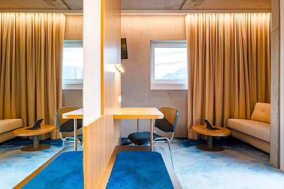FIRMAMENT Hotel