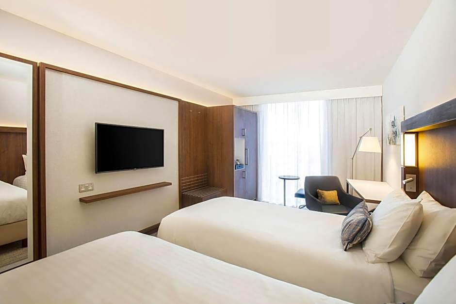 Courtyard by Marriott Edinburgh West