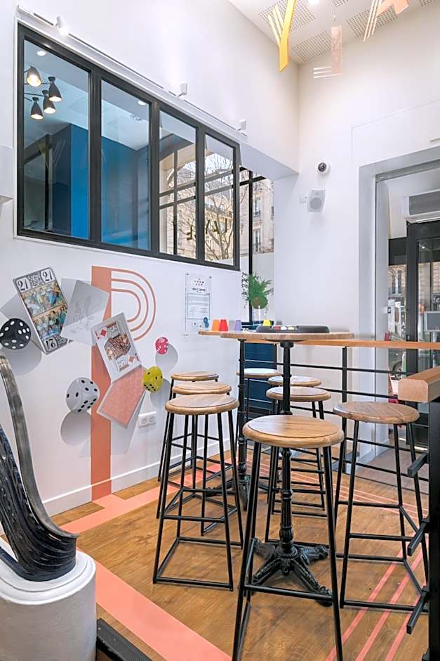 Hotel The Playce by Happyculture