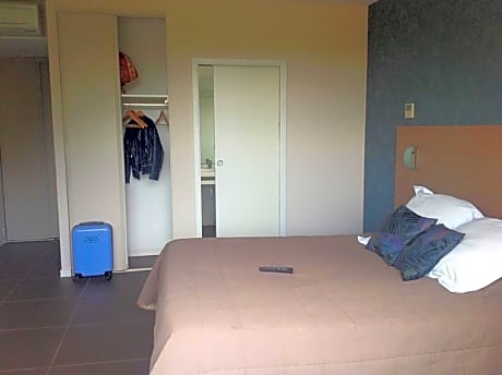 Standard Classic Double Room for Single Use - Last minute