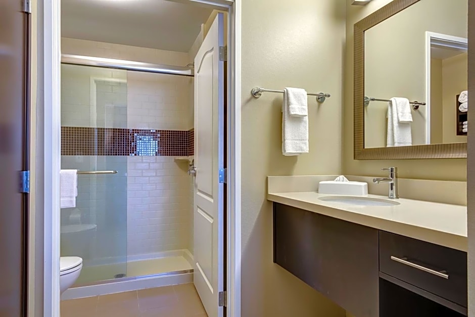 Staybridge Suites : St Louis - Westport