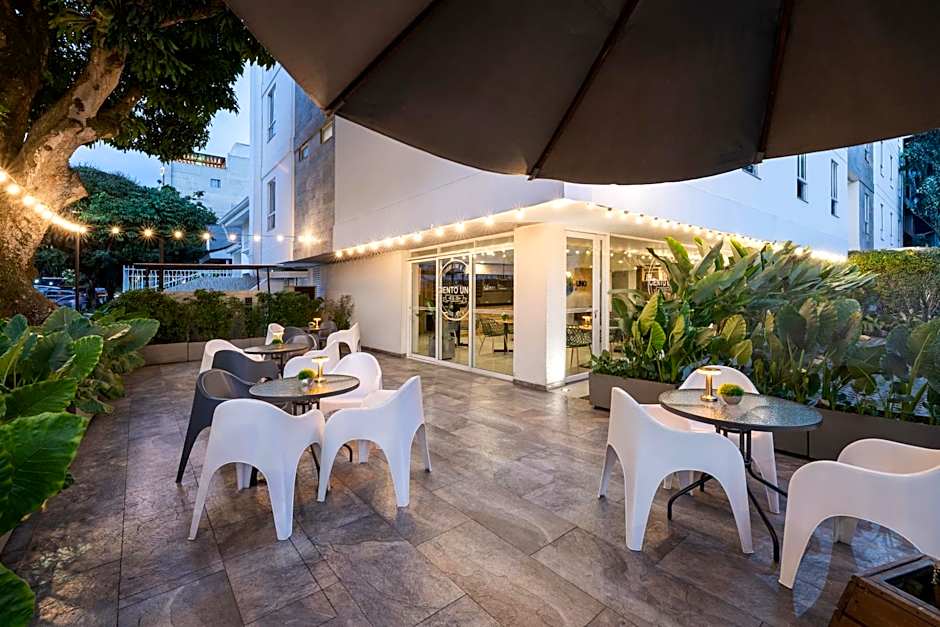 Hotel MS Ciudad Jardin Plus