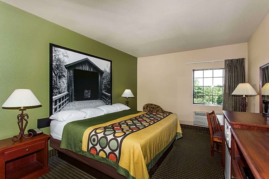 Super 8 by Wyndham Troy