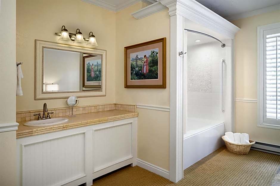 Best Western Grandma's Feather Bed