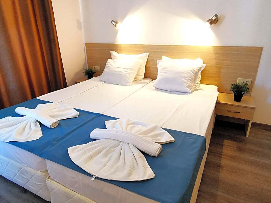 Largo Beach Hotel