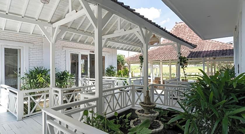 Isaiya Boutique Hotel 