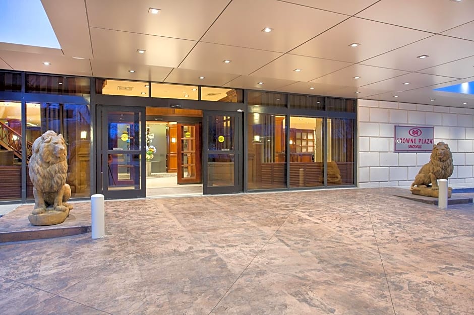 Crowne Plaza Knoxville Downtown University by IHG