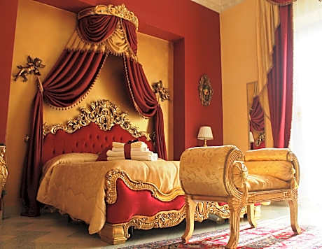 Deluxe Suite with Sea View