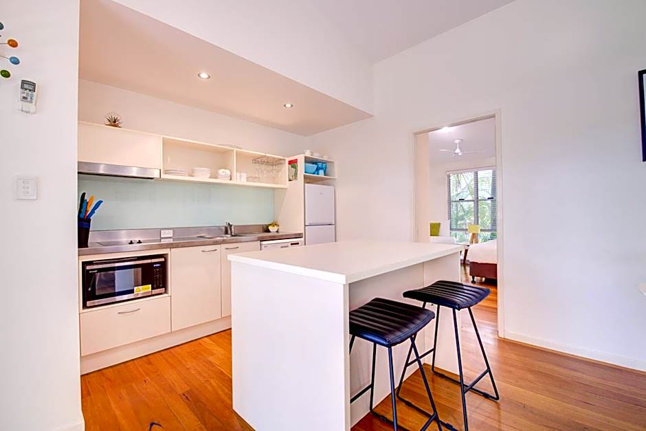 Mobys Beachside Retreat