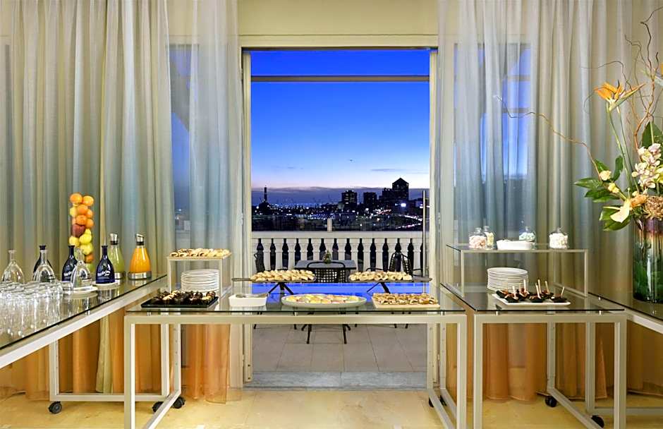 Grand Hotel Savoia Genova, Curio Collection by Hilton