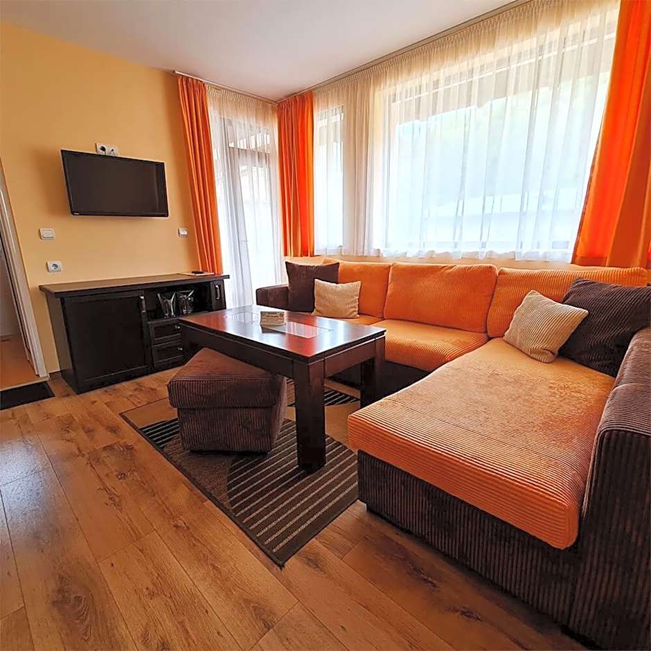 Family Hotel Chiflik Hills