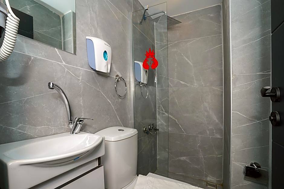 Miss Cleopatra Hotel