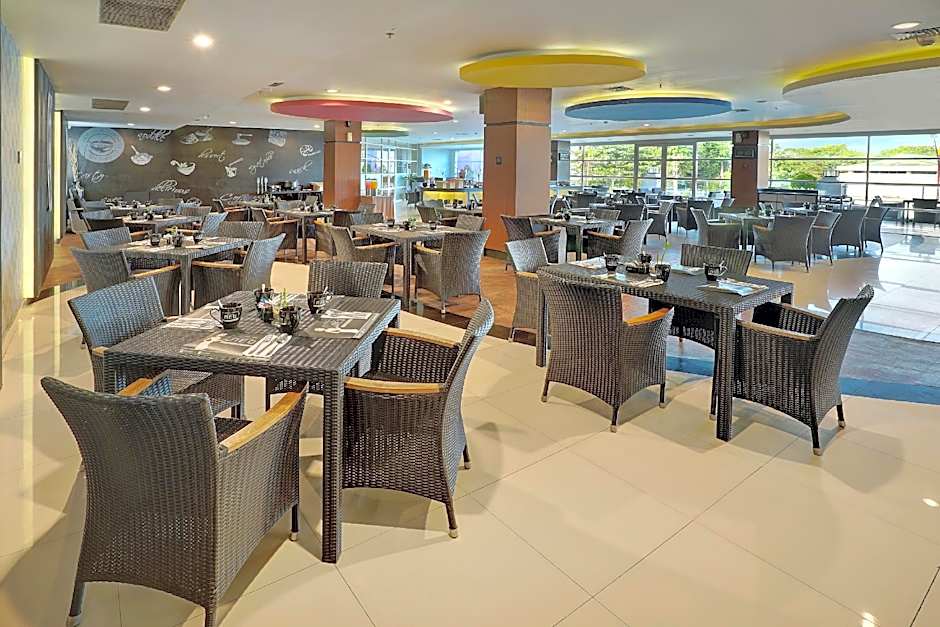 Hotel Neo Palma - Palangkaraya by ASTON