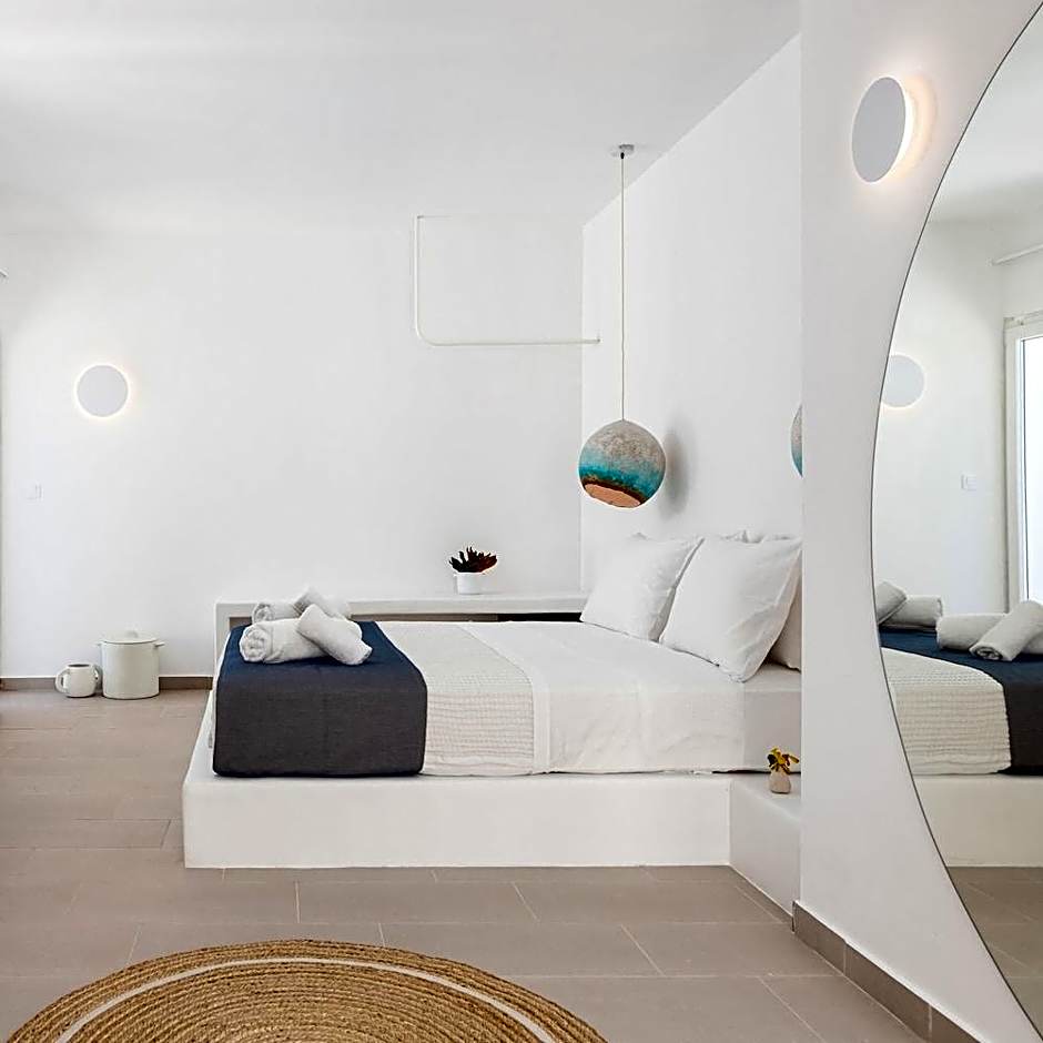 VOCA HOTEL & SUITES
