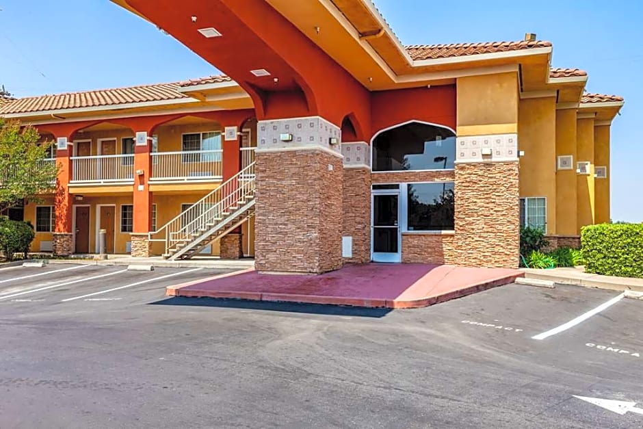 Motel 6 Stockton, CA - East