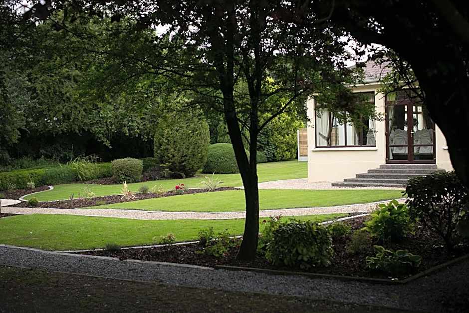 Shamrock Lodge Hotel