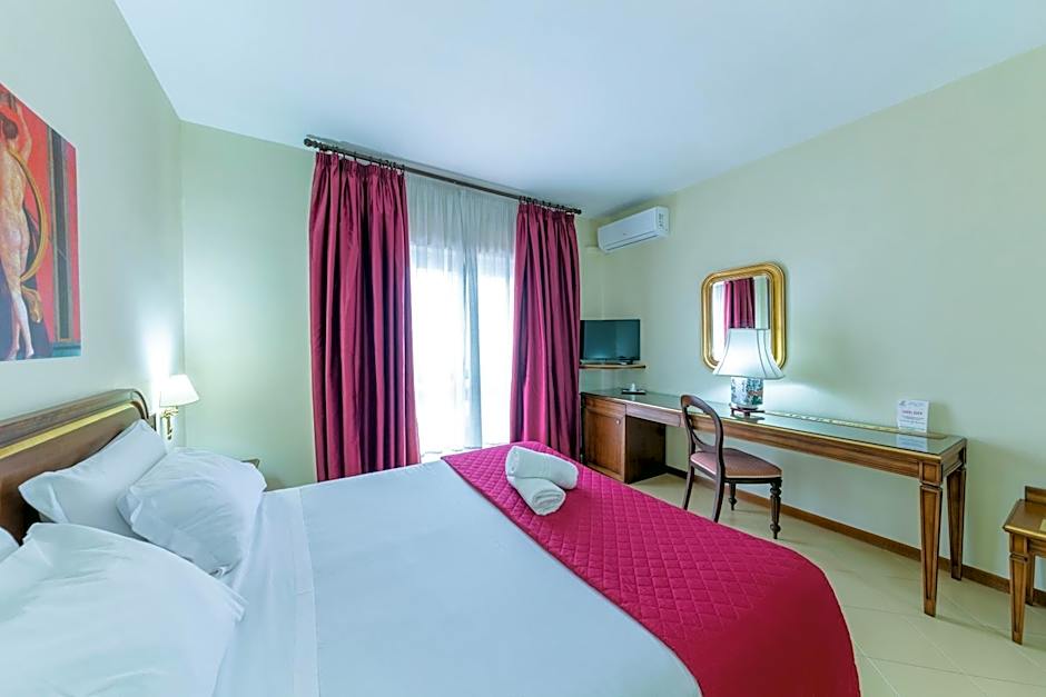 Hotel Sakura, Sure Hotel Collection by Best Western