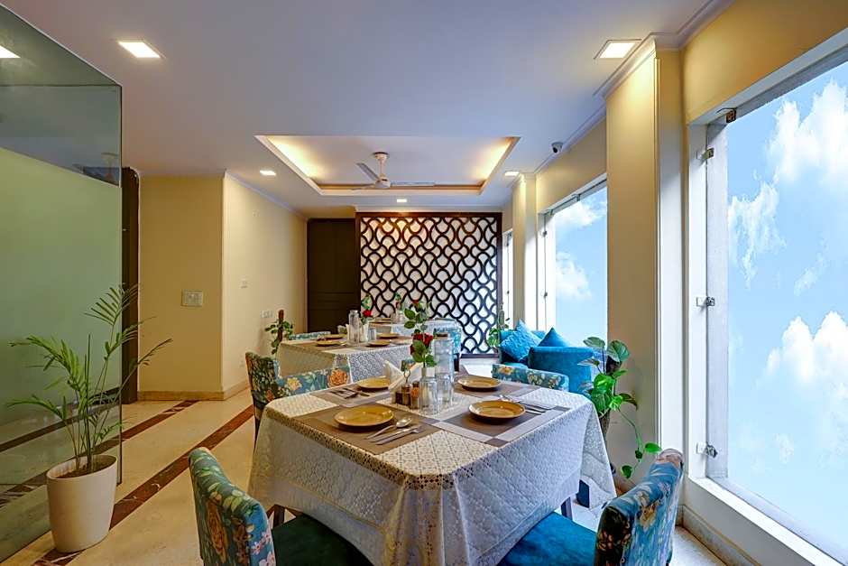 The Pearl - A Royal Residency