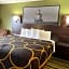 Super 8 by Wyndham Superior WI