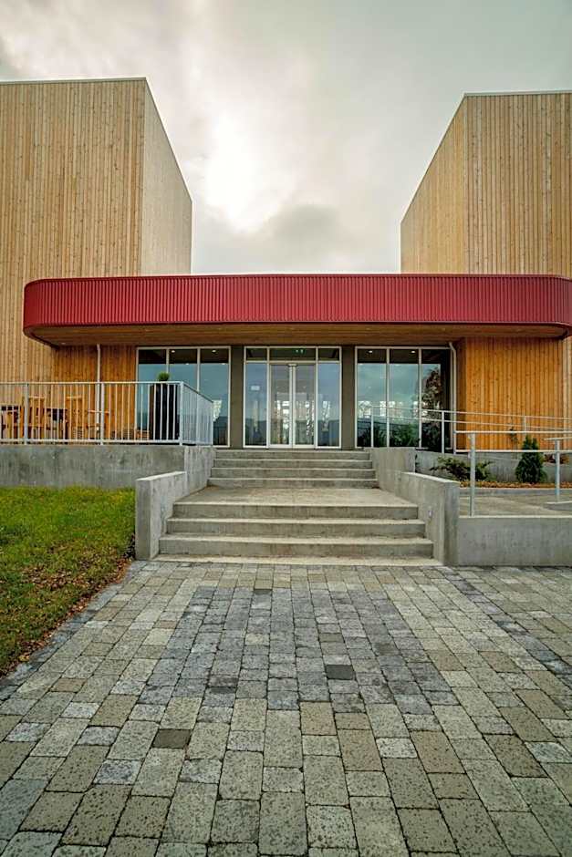 Gistihúsið - Lake Hotel Egilsstadir