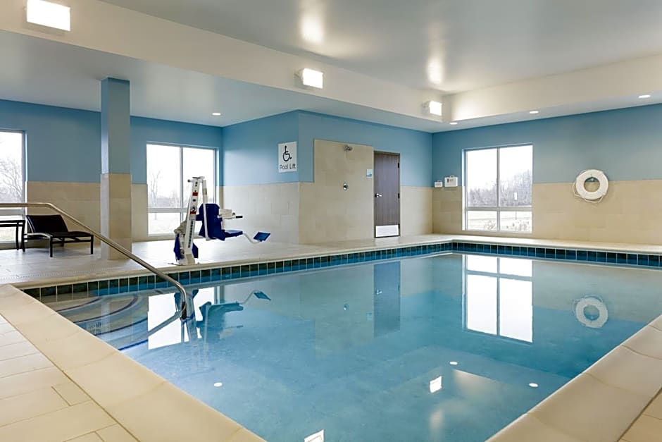 Holiday Inn Express & Suites Hebron - Cincinnati Airport by IHG
