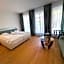 120qm Deluxe Apartment Suites Christina im Stil Design Hotel Vosteen Nähe der Kaiserburg