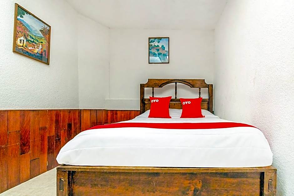 Capital O OYO Hotel Las Nubes Mercado de Dulces y Artesanias Ambar, San Cristobal De Las Casas