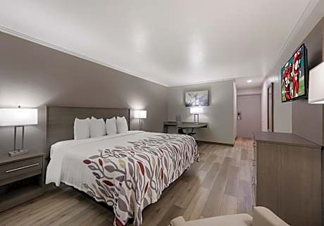 Red Roof Inn Madisonville