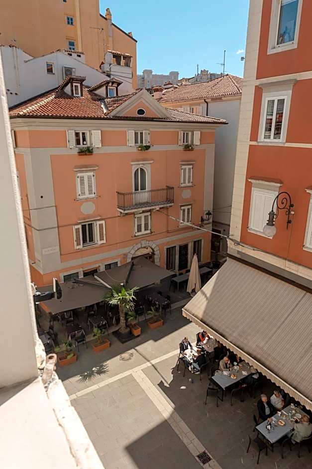 Victoria Boutique Suites