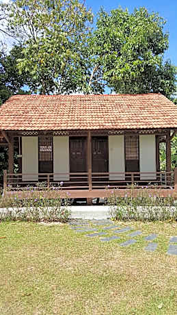 D'Impiana Riverview Chalet # Lenggong