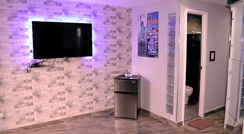 Micky Santoro- Apartments