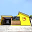 OYO Life 92920 Rumah Kost Azca