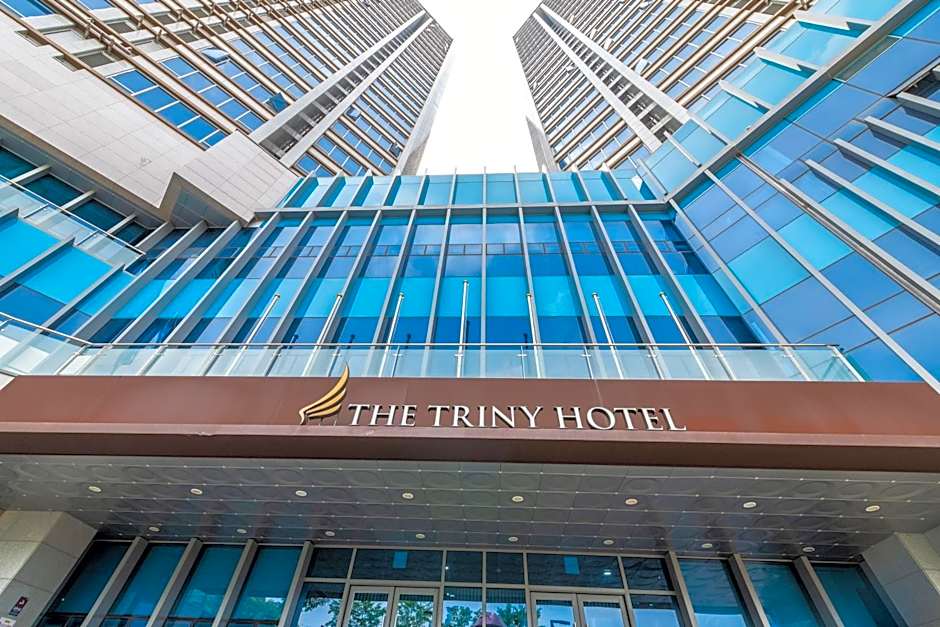 The Triny Urban Suites