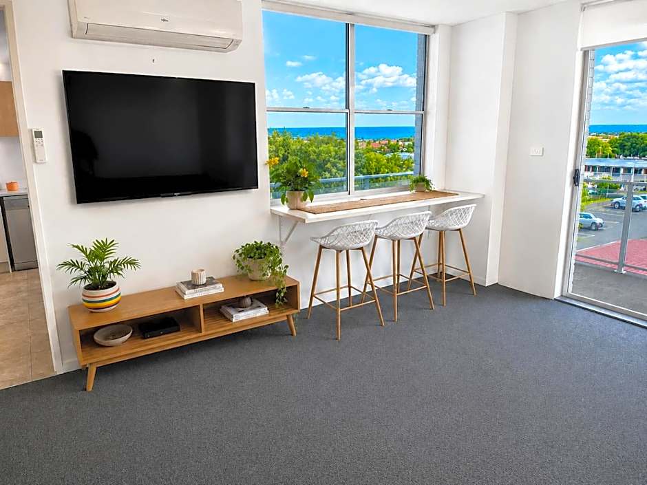 Tradewinds Apartments