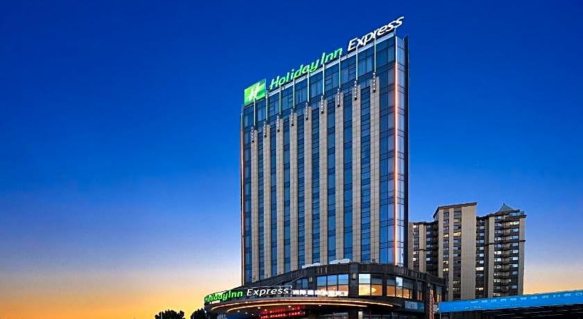 Holiday Inn Express Linyi West By IHG