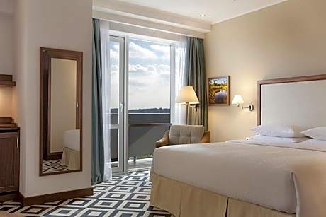 Deluxe Double Room with Balcony