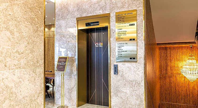 Hotel The Grang Seogwipo