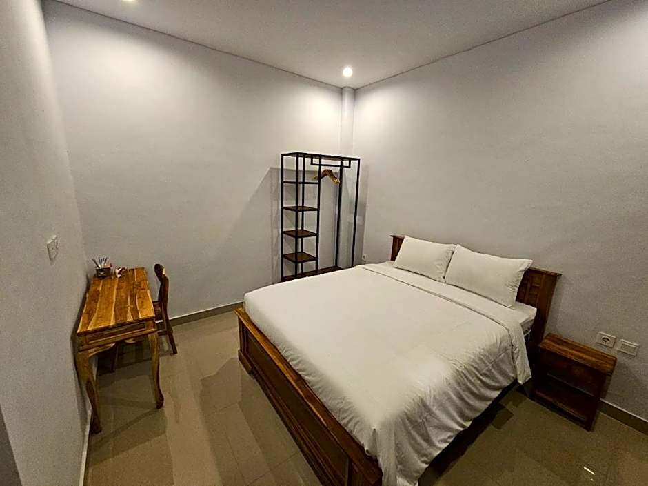 Lastari House