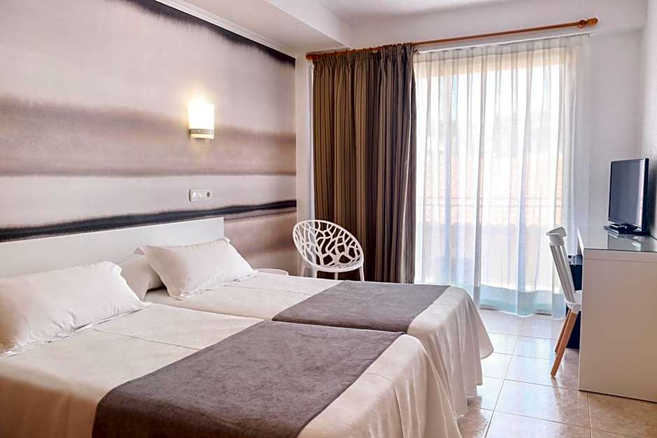KAKTUS Hotel Volga