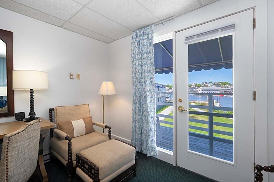 Boothbay Harbor Inn