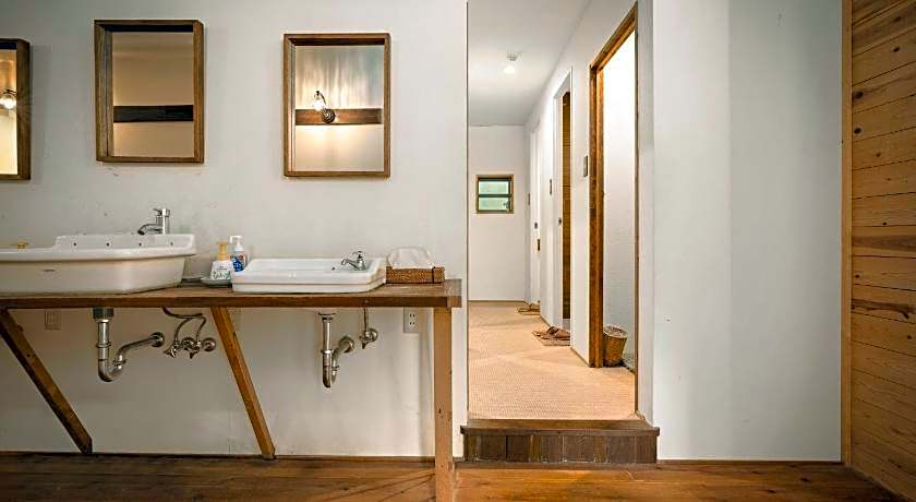 The Deer Park Inn